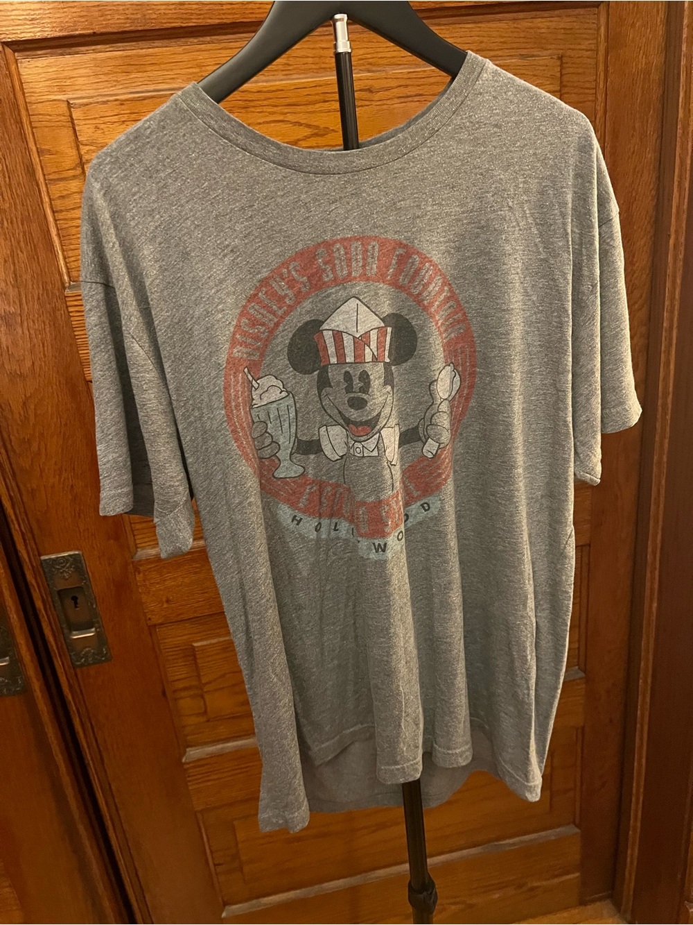 Disney Soda Shop Hollywood California rare Mickey Tshirt
